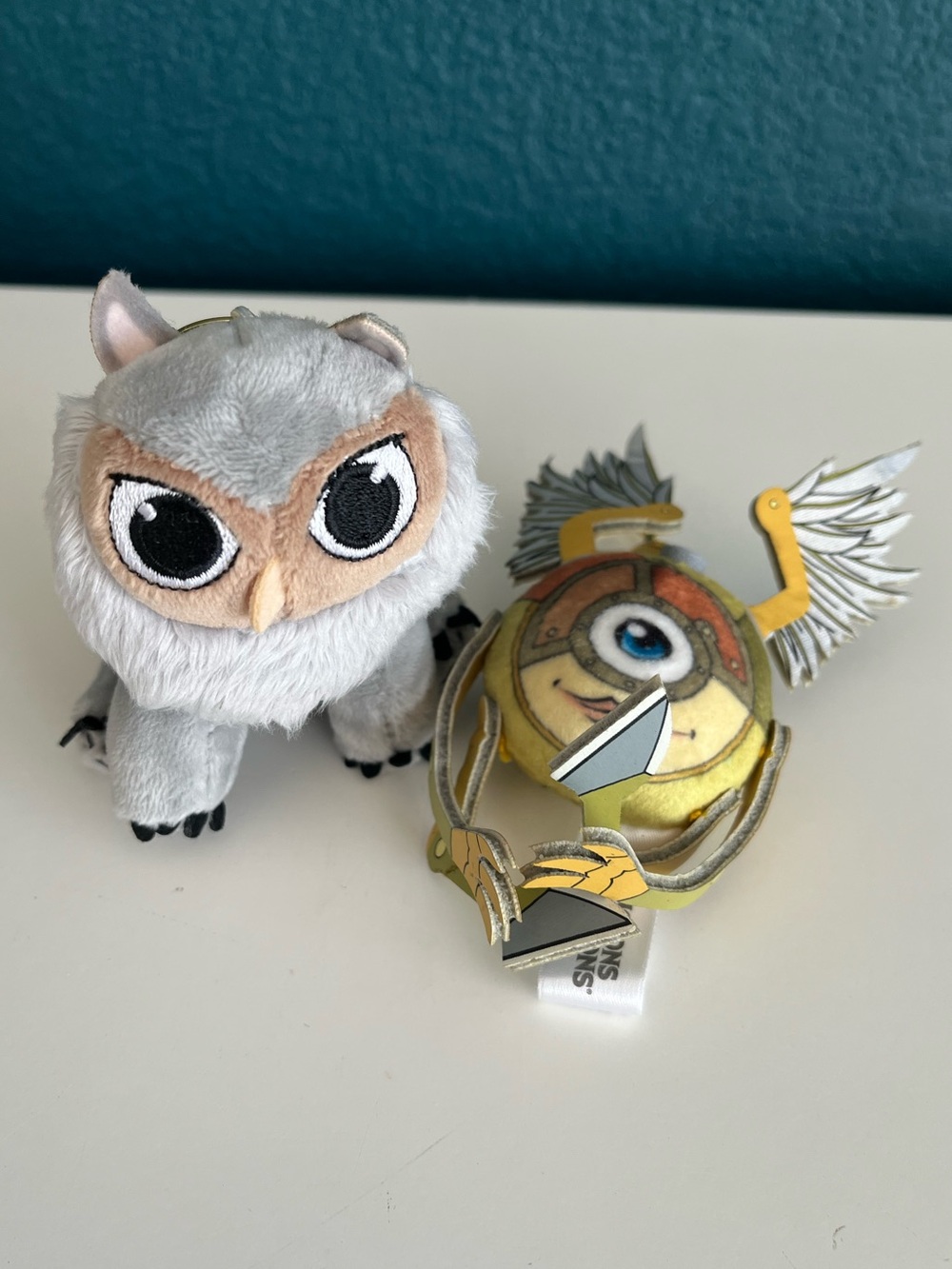 Kidrobot Dungeons & Dragons Plush Charms Wave Snowy Owlbear Monodrone